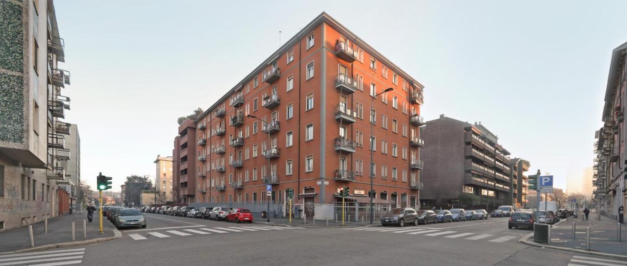 Casajulienne Apartment Милано Екстериор снимка