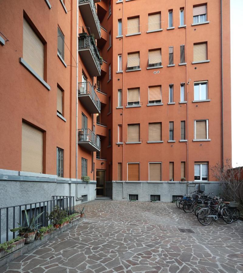 Casajulienne Apartment Милано Екстериор снимка