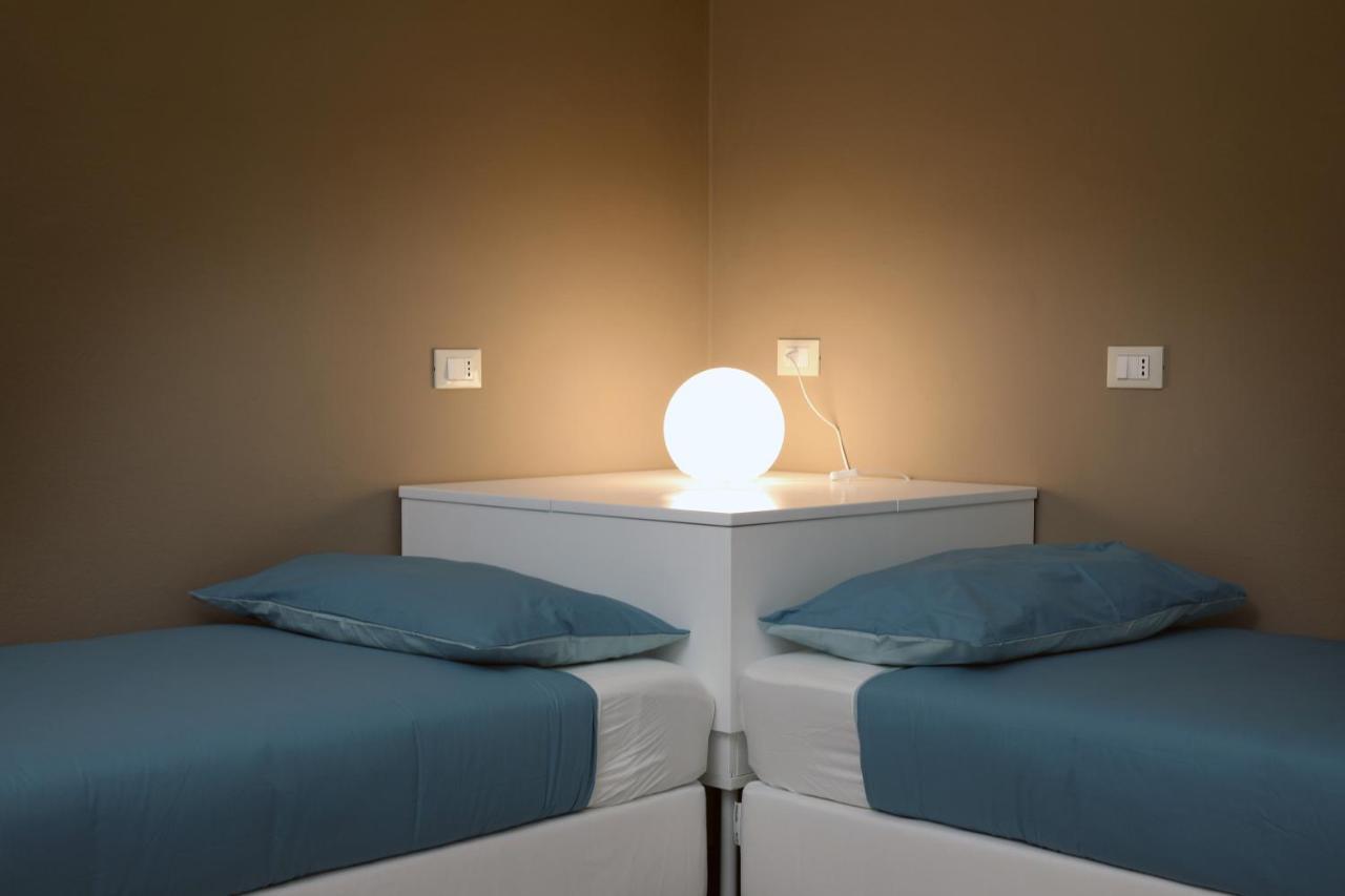 Casajulienne Apartment Милано Екстериор снимка